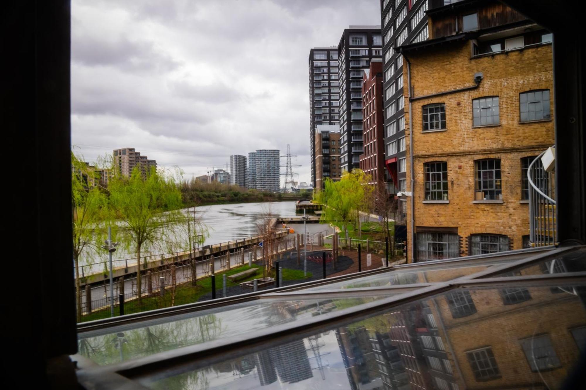 Loft Style Apartment Near O2, Abba Voyage, Excel London Exterior photo