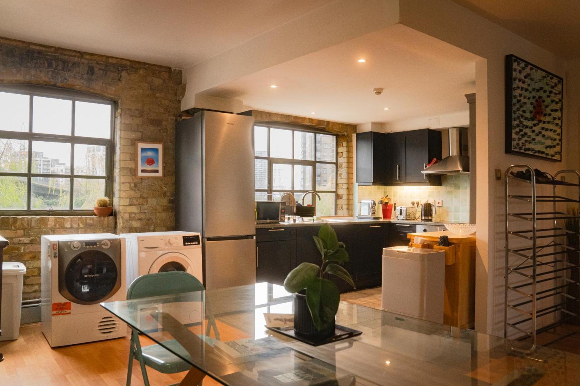 Loft Style Apartment Near O2, Abba Voyage, Excel London Exterior photo
